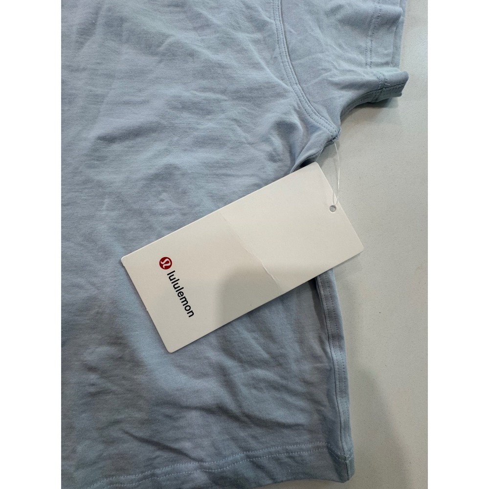 lululemon Cates Tee Relaxed Cropped Size 2 Pastel Blue Women NWT - Picture 6 of 9